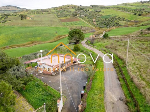 casa indipendente in vendita a Villafrati