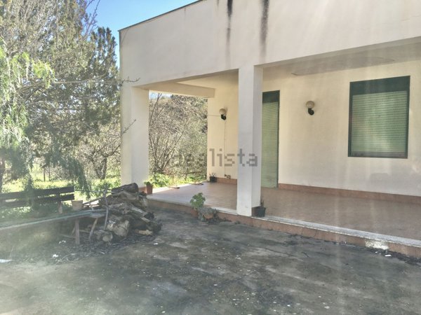 casa indipendente in vendita a Villafrati