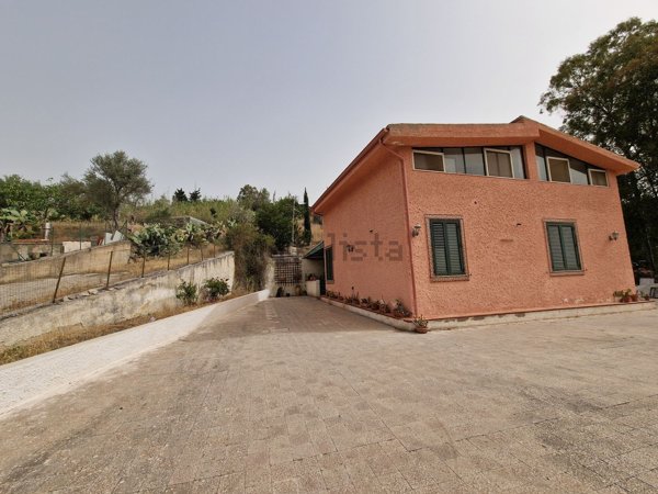 casa indipendente in vendita a Villafrati