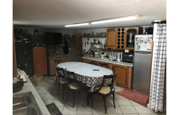 casa indipendente in vendita a Scillato