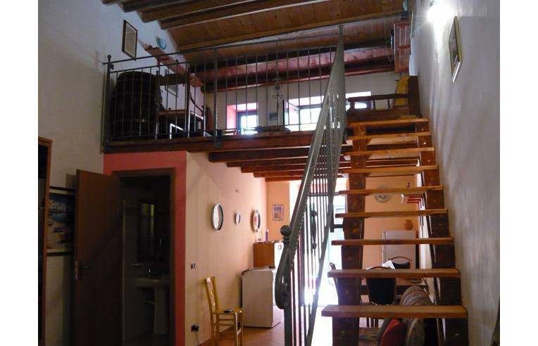 casa indipendente in vendita a Scillato