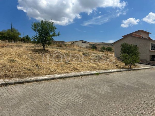 casa indipendente in vendita a Blufi in zona Calabrò