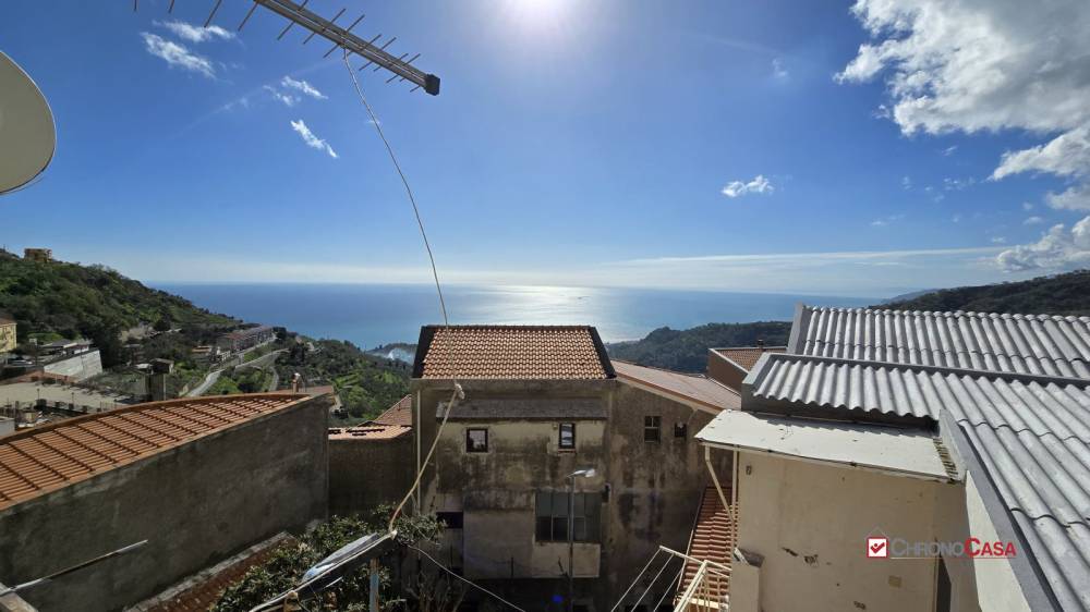 casa semindipendente in vendita ad Alì