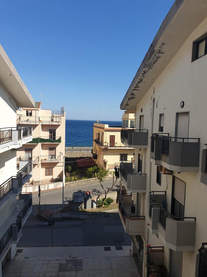 appartamento in vendita ad Alì Terme