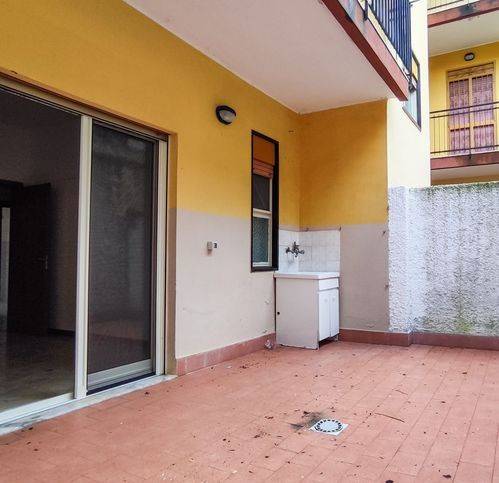 appartamento in vendita ad Alì Terme