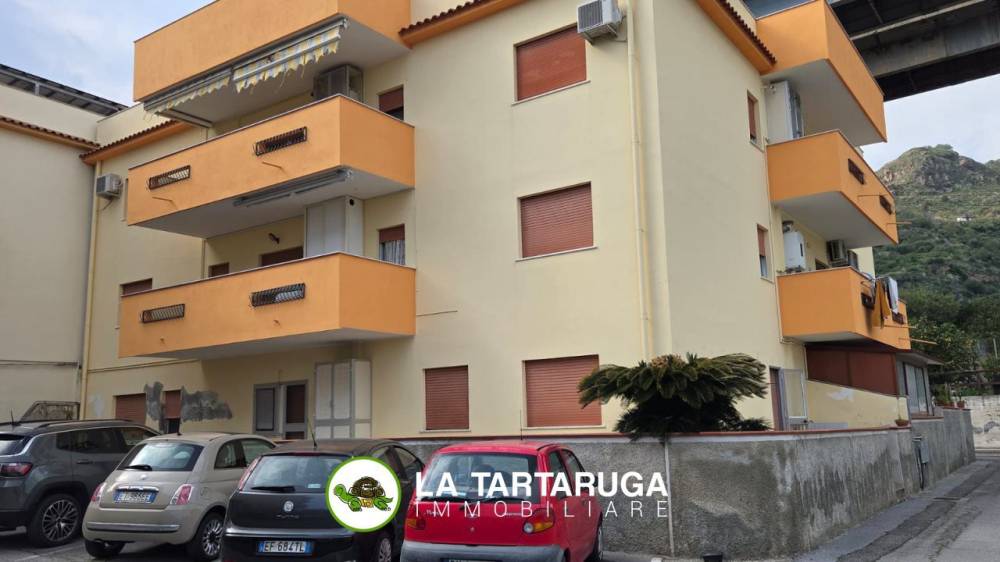 appartamento in vendita ad Alì Terme