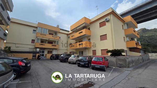 appartamento in vendita ad Alì Terme