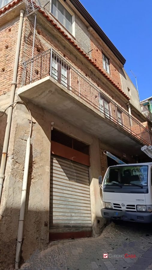 appartamento in vendita ad Alì Terme