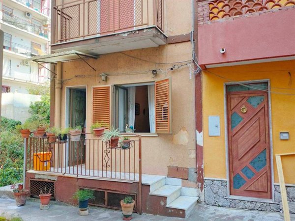 casa indipendente in vendita ad Alì Terme