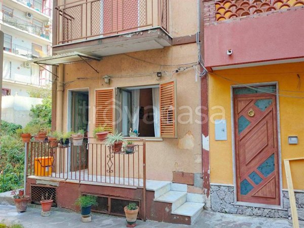 casa indipendente in vendita ad Alì Terme