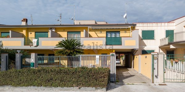 appartamento in vendita ad Alì Terme