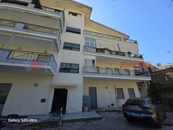 appartamento in vendita ad Alì Terme