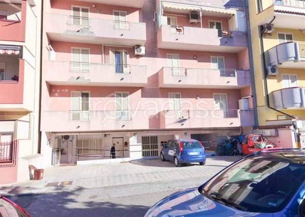 appartamento in vendita ad Alì Terme