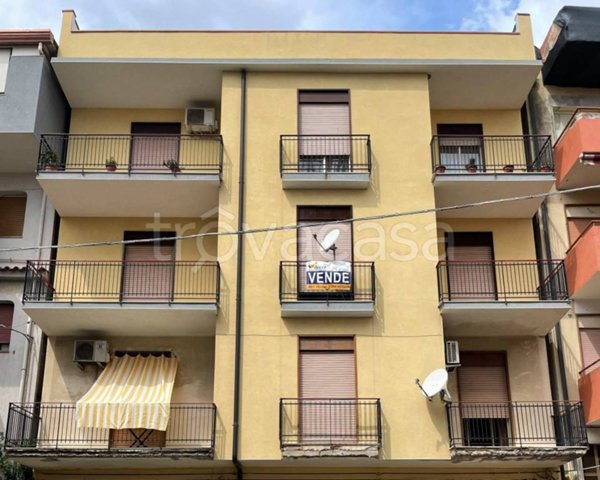 appartamento in vendita ad Alì Terme