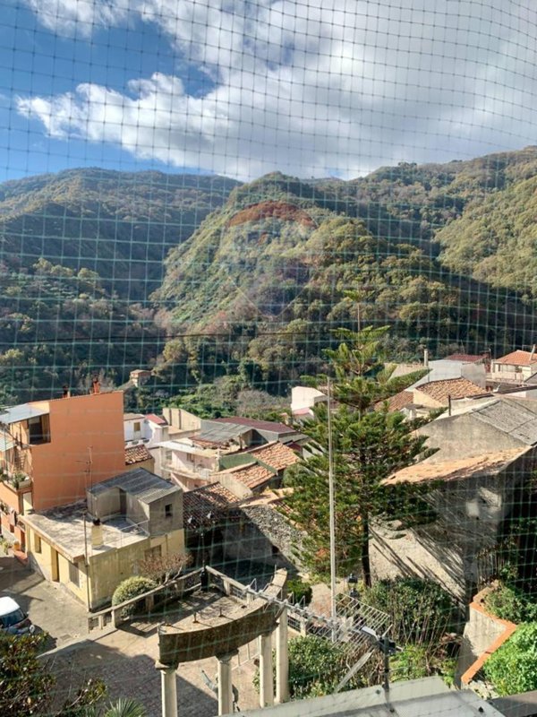 casa indipendente in vendita ad Antillo