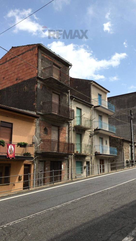 casa indipendente in vendita ad Antillo
