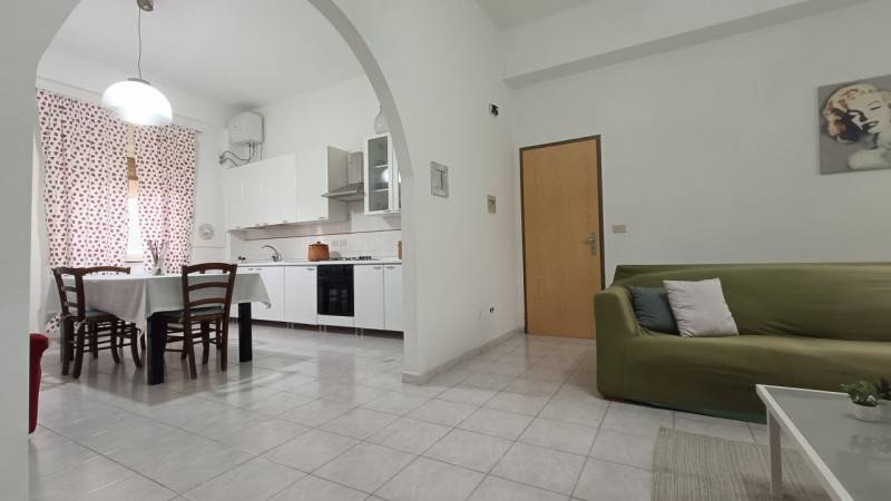 appartamento in vendita a Barcellona Pozzo di Gotto in zona Calderà/Spine Sante