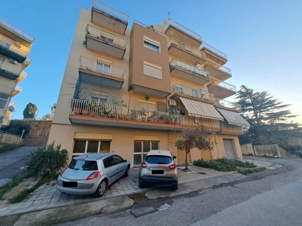 appartamento in vendita a Barcellona Pozzo di Gotto