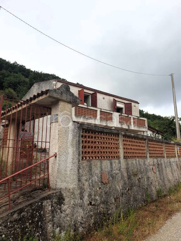 casa indipendente in vendita a Barcellona Pozzo di Gotto