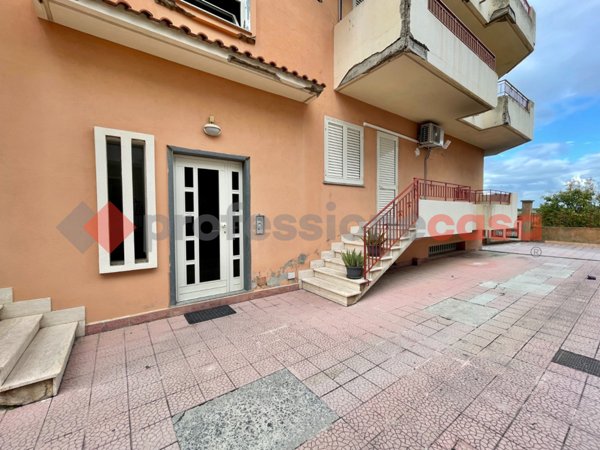appartamento in vendita a Barcellona Pozzo di Gotto
