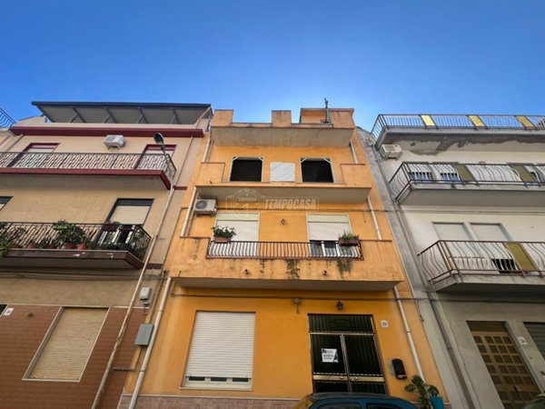 appartamento in vendita a Barcellona Pozzo di Gotto