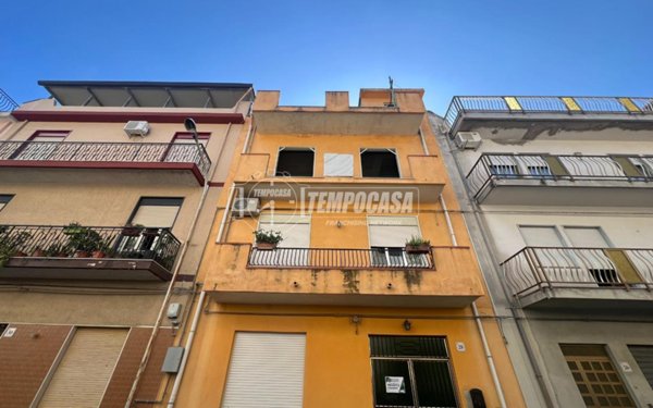 appartamento in vendita a Barcellona Pozzo di Gotto