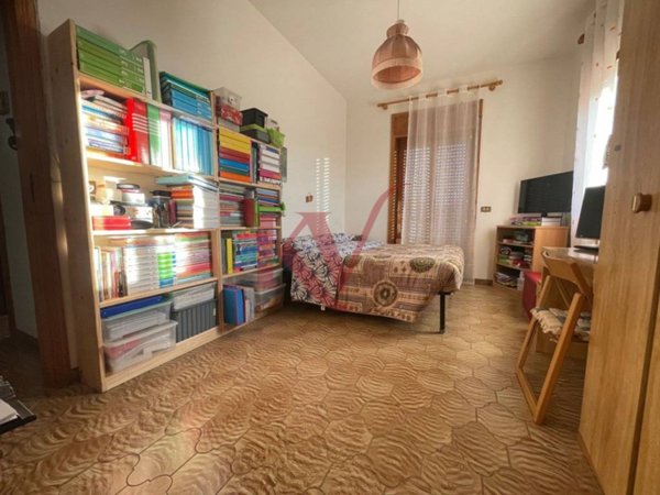 appartamento in vendita a Barcellona Pozzo di Gotto