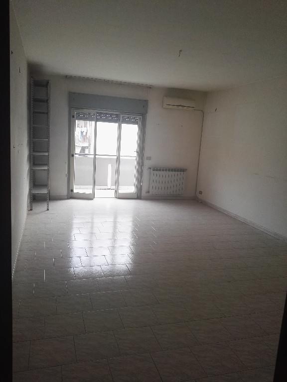 appartamento in vendita a Barcellona Pozzo di Gotto in zona Centro Città