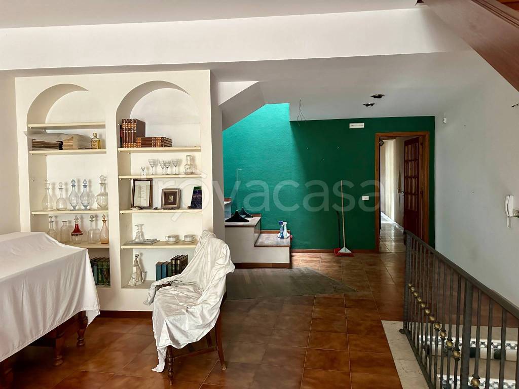casa indipendente in vendita a Barcellona Pozzo di Gotto in zona Centro Città