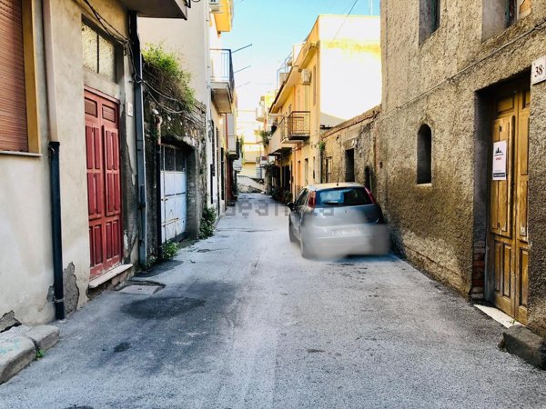 appartamento in vendita a Barcellona Pozzo di Gotto