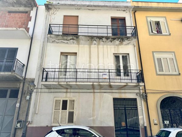 casa indipendente in vendita a Barcellona Pozzo di Gotto