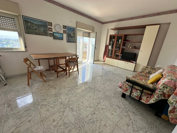 appartamento in vendita a Barcellona Pozzo di Gotto
