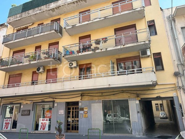appartamento in vendita a Barcellona Pozzo di Gotto in zona Centro Città