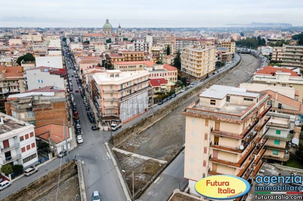 appartamento in vendita a Barcellona Pozzo di Gotto