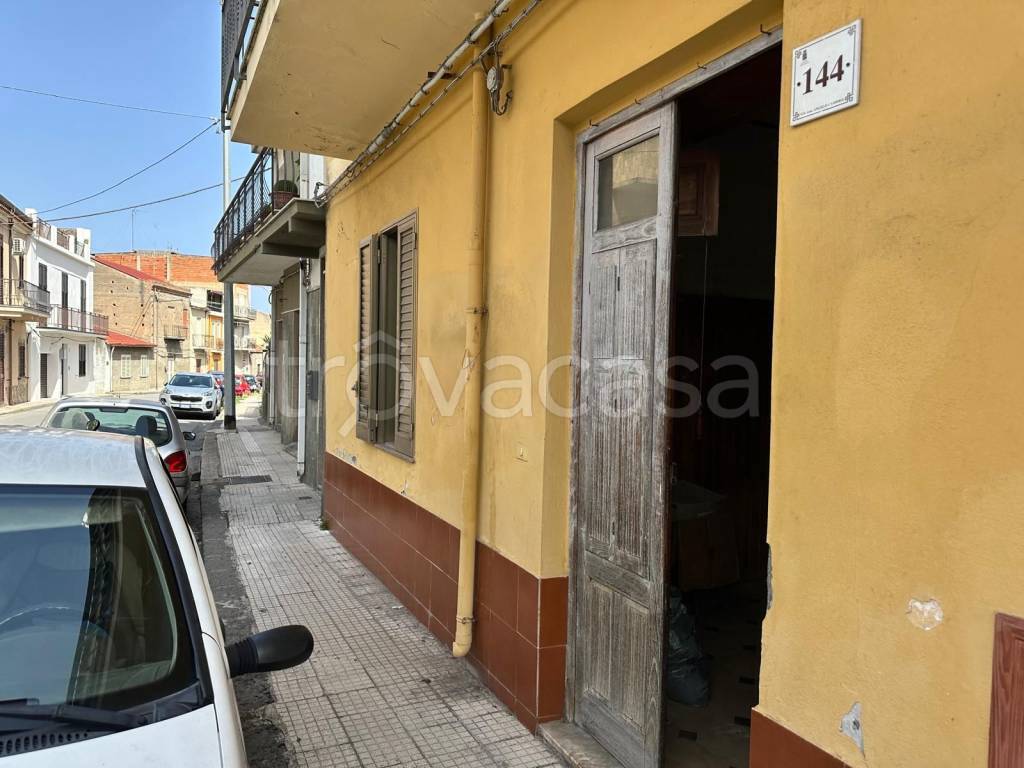 appartamento in vendita a Barcellona Pozzo di Gotto