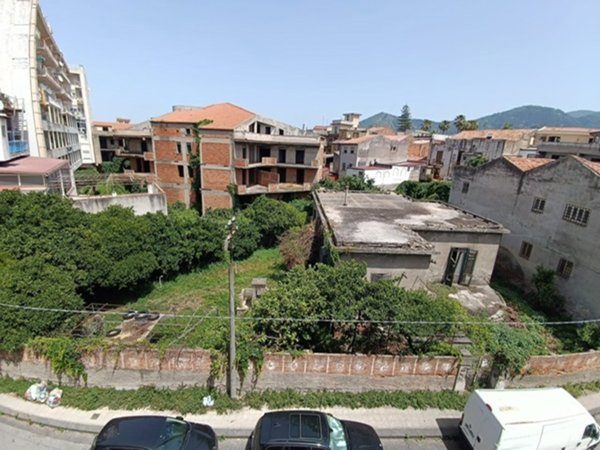 casa indipendente in vendita a Barcellona Pozzo di Gotto in zona Centro Città