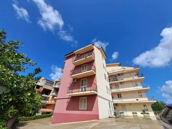 appartamento in vendita a Barcellona Pozzo di Gotto