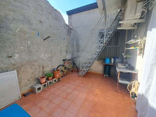 casa indipendente in vendita a Barcellona Pozzo di Gotto in zona Sant'Antonio