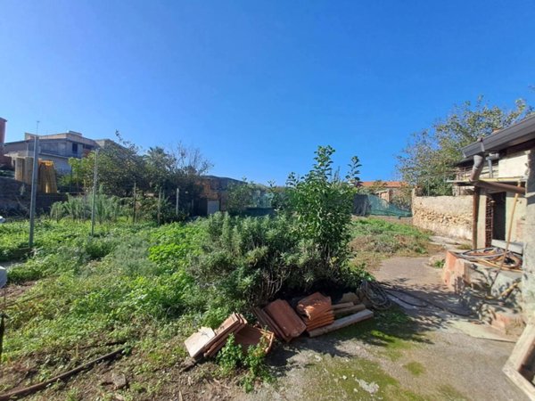 casa indipendente in vendita a Barcellona Pozzo di Gotto in zona Portosalvo