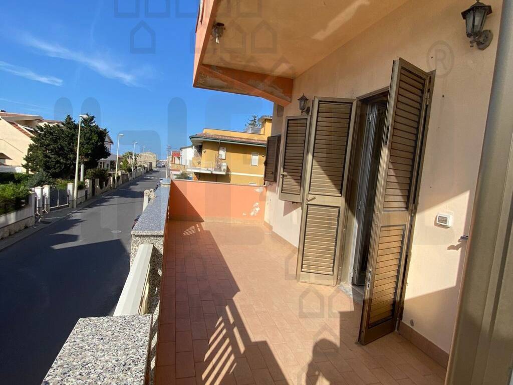 appartamento in vendita a Barcellona Pozzo di Gotto in zona Calderà/Spine Sante