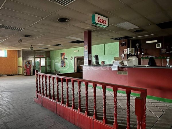 negozio in vendita a Barcellona Pozzo di Gotto