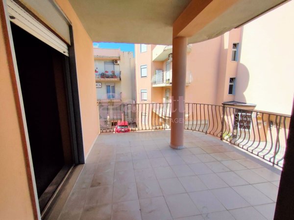 appartamento in vendita a Barcellona Pozzo di Gotto in zona Centro Città