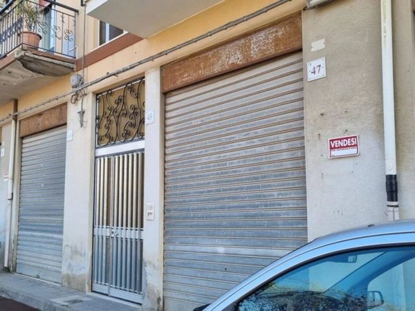 negozio in vendita a Barcellona Pozzo di Gotto