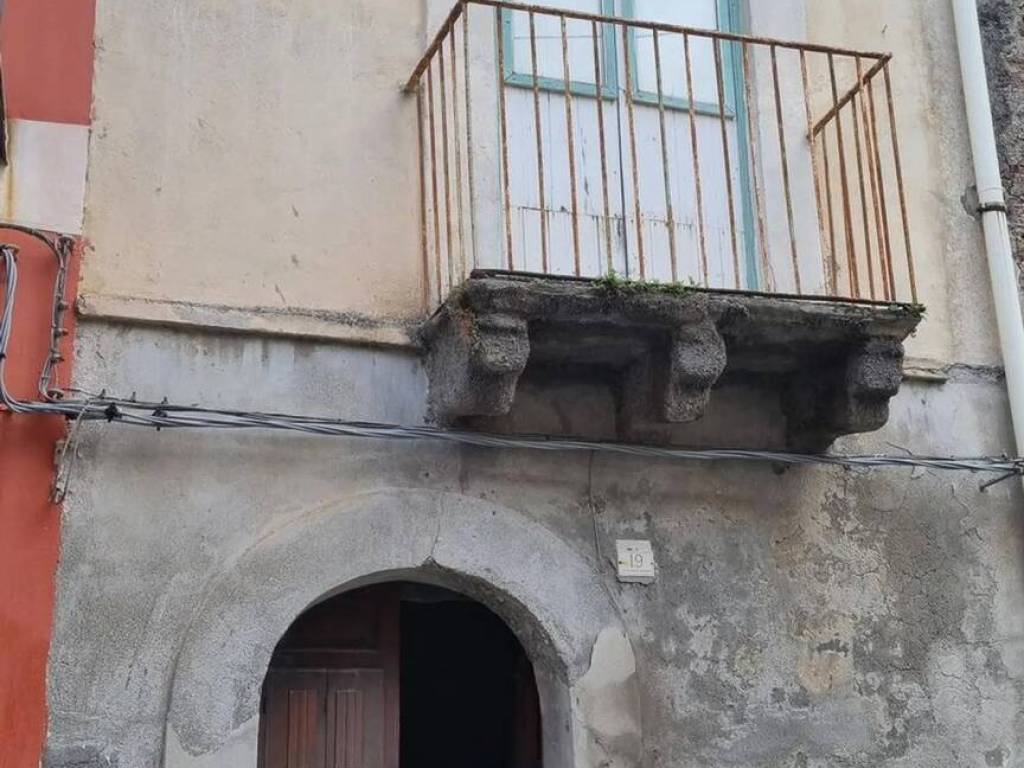 appartamento in vendita a Barcellona Pozzo di Gotto