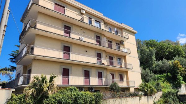 appartamento in vendita a Barcellona Pozzo di Gotto in zona Centro Città