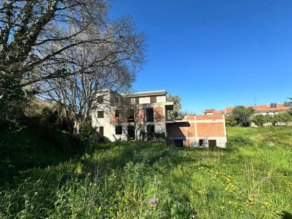 casa indipendente in vendita a Barcellona Pozzo di Gotto