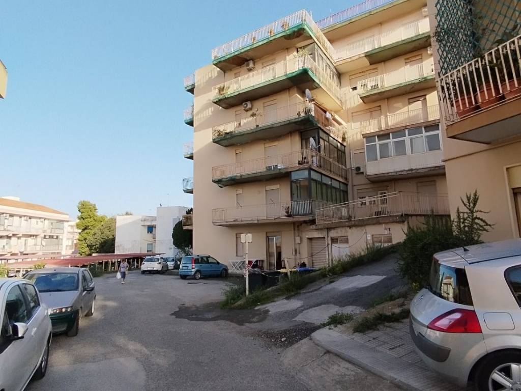 appartamento in vendita a Barcellona Pozzo di Gotto