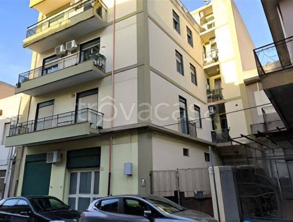 appartamento in vendita a Barcellona Pozzo di Gotto