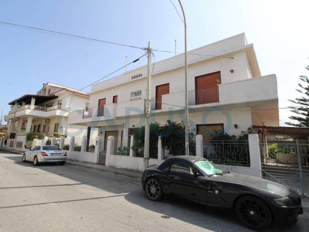 appartamento in vendita a Barcellona Pozzo di Gotto