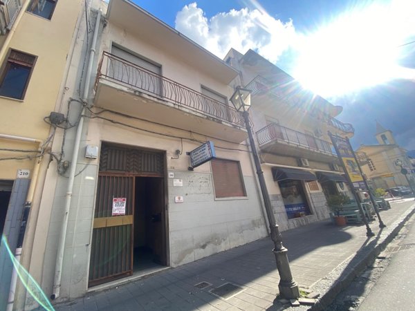 appartamento in vendita a Barcellona Pozzo di Gotto